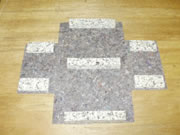 自動車フロア用吸音・緩衝材